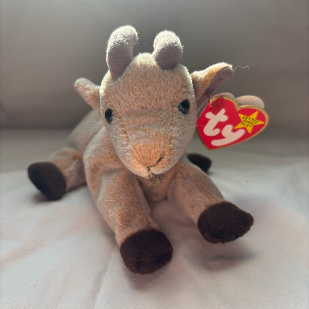 Vintage Ty Beanie Baby - GOATEE the Goat (8 Inch) with original tag